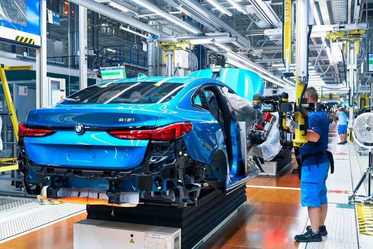 Сайт BMW рухнул от наплыва сотрудников, желающих уволиться