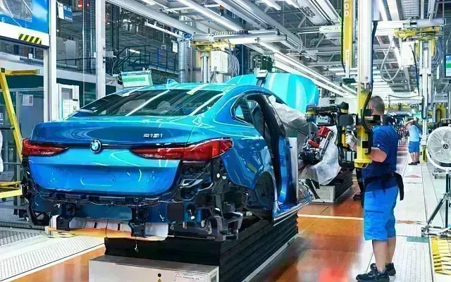 Сайт BMW рухнул от наплыва сотрудников, желающих уволиться