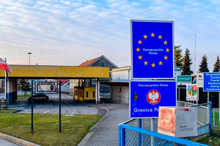 Польша сохраняет закрытой границу с Беларусью: «откроем, когда станет безопасно»
