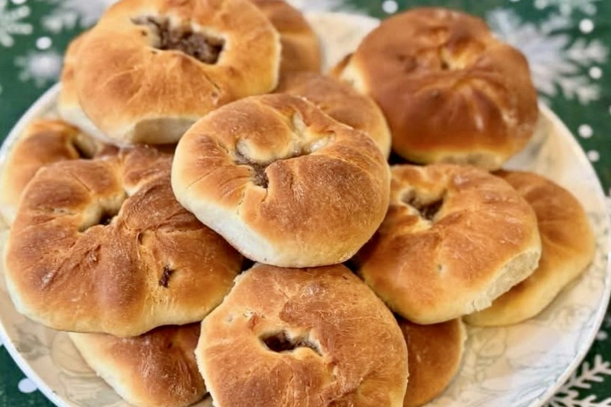 Беляши в духовке — домашний рецепт с сочной начинкой из говядины