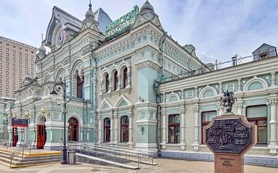 РЖД выставили на торги здания Рижского вокзала в Москве