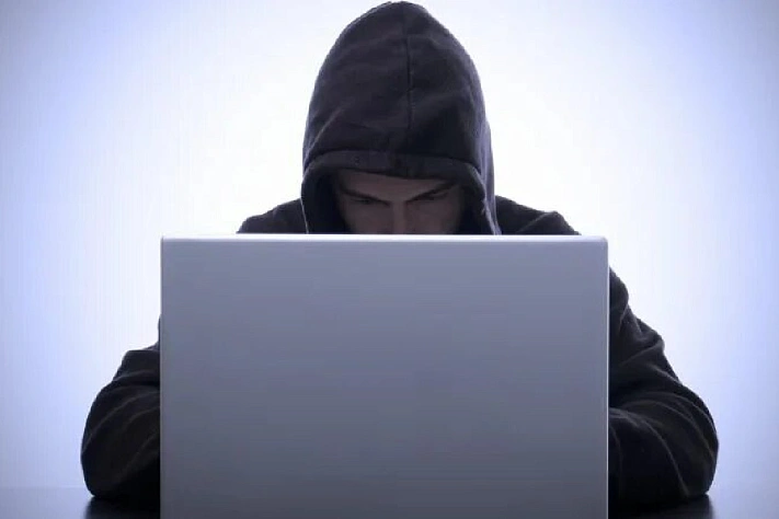 Аферисты обещают компенсации жертвам мошенников — и обманывают их снова