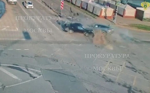 В Москве водитель иномарки устроил смертельное ДТП