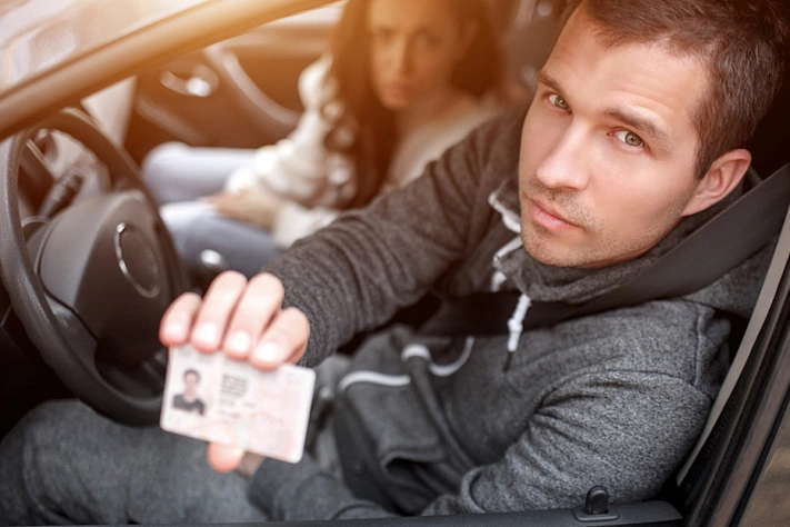 Автоматическое продление водительских прав отменяется с 1 января