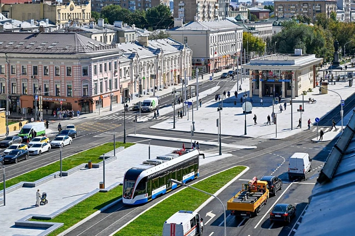 На проспекте Сахарова запущена линия с беспроводным движением
