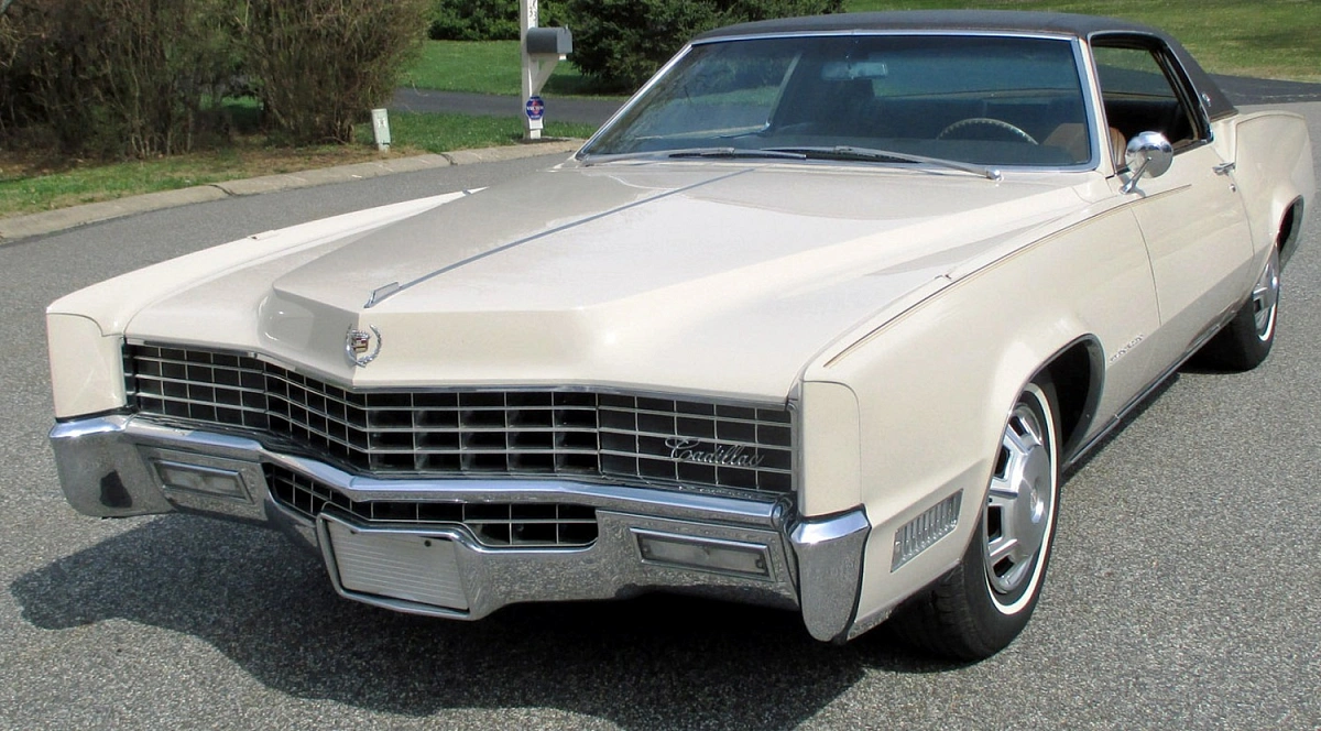 В российском регионе продается культовая модель Cadillac