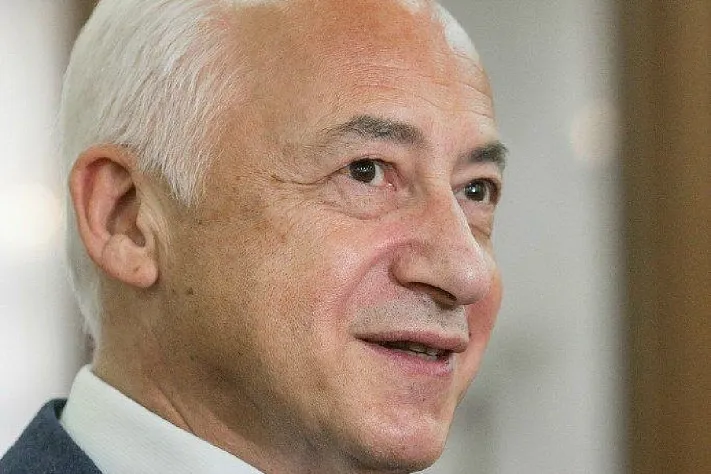 Инсульт у Владимира Спивакова не подтвердился, маэстро остаётся в больнице