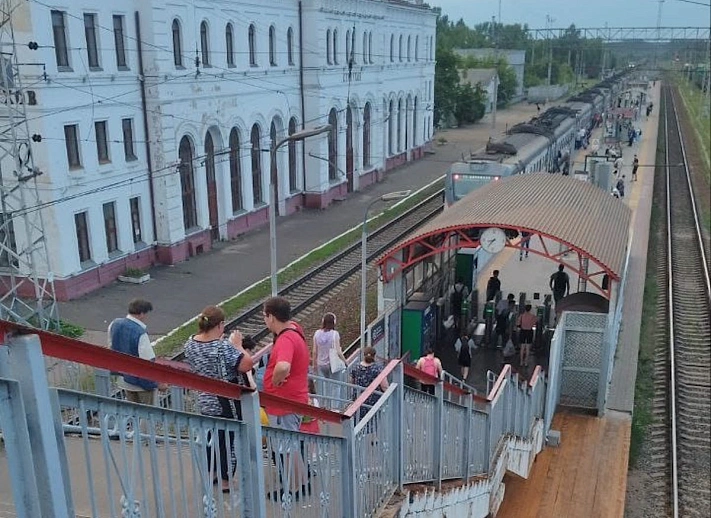 Пассажиры подмосковных электричек начали получать кешбэк