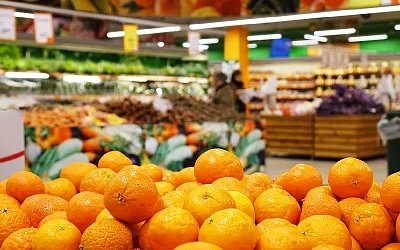 Мандарины к Новому году подешевели в России на 12%