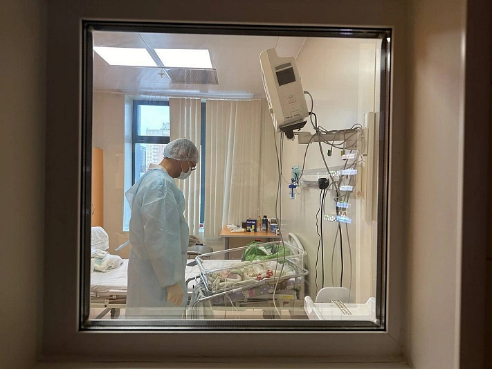 В детской Морозовской больнице младенцу провели трансплантацию костного мозга