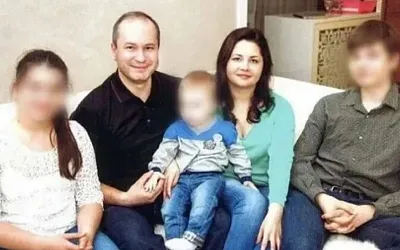 Силовики пришли с обысками к жене Виталия Кушнарёва