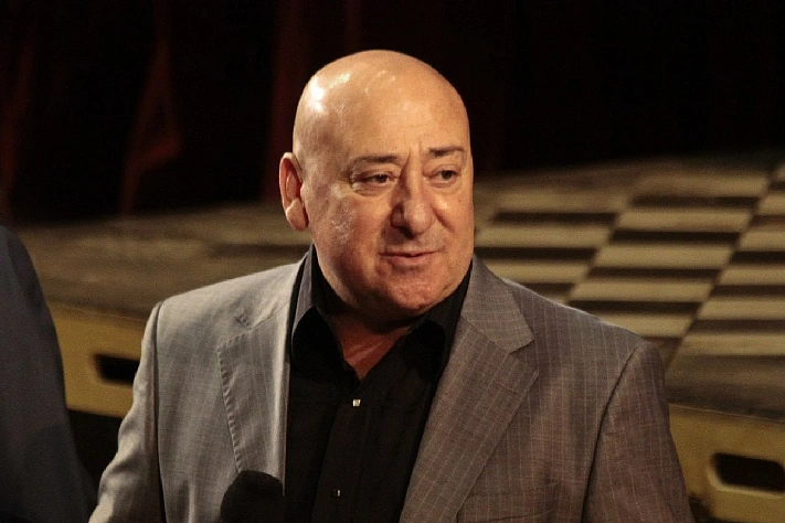 Бывший директор Театра сатиры задержан по делу о мошенничестве