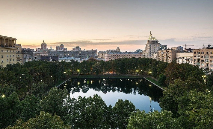 Сколько стоит жильё на Патриарших прудах
