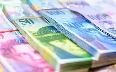 Названы самые надёжные валюты 2024 года