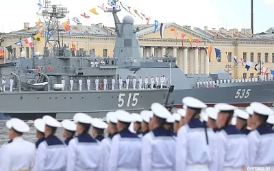 В Санкт-Петербурге отменили военно-морской парад в День ВМФ