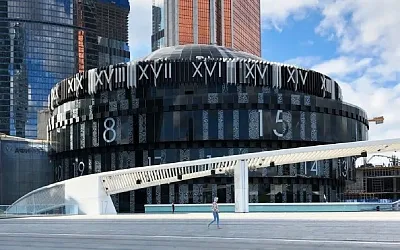 Миллиардер Прохоров продал недостроенный киноконцертный зал в «Москва-Сити»
