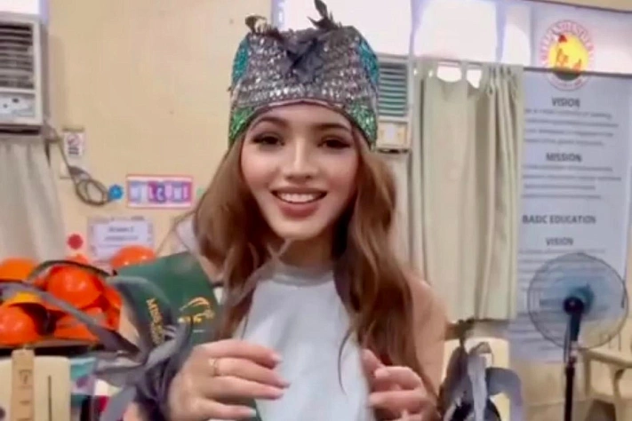 Суд в Ташкенте оштрафовал участницу Miss Earth за платье в цветах флага