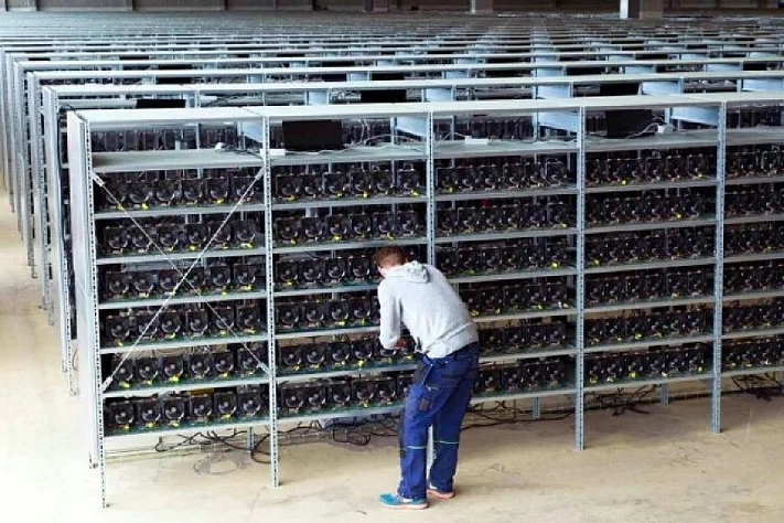 Правительство России ввело полный запрет на майнинг в двух регионах
