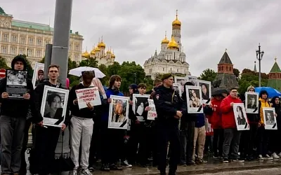 Протест после атаки оказался не про Москву