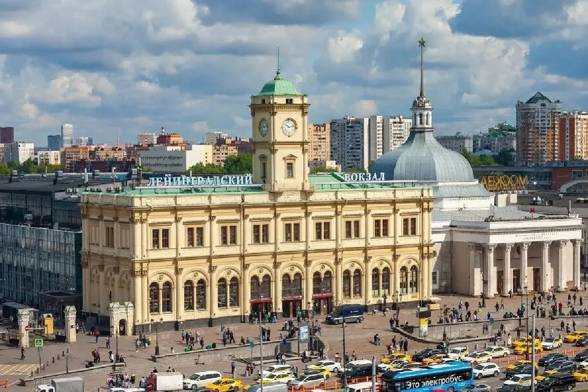 На Ленинградском вокзале открыли новый выход в метро