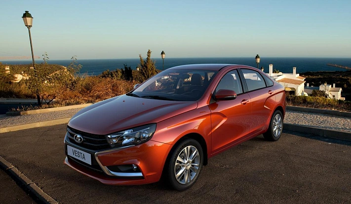 АвтоВАЗ начал отзыв Lada Vesta с китайским вариатором