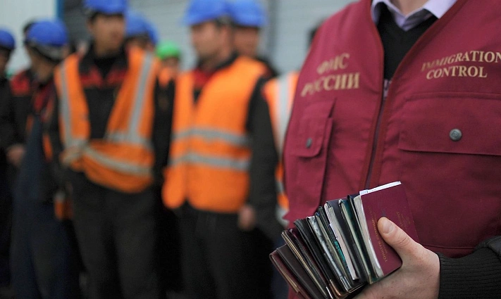 Поток трудовых мигрантов в Россию восстановился