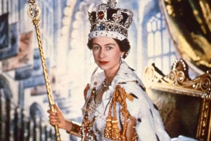 72 года назад Елизавета II была коронована — впервые в прямом эфире