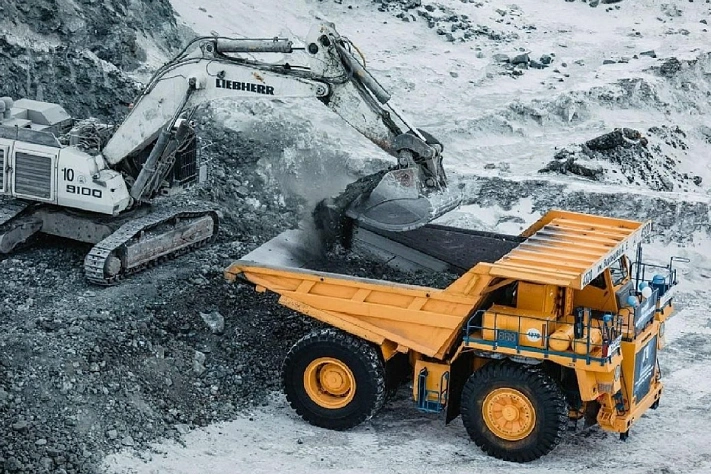 В России начали добывать литий на Колмозерском месторождении