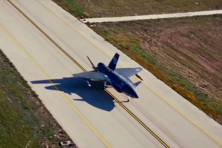 Kızılelma сбил сверхзвуковую цель