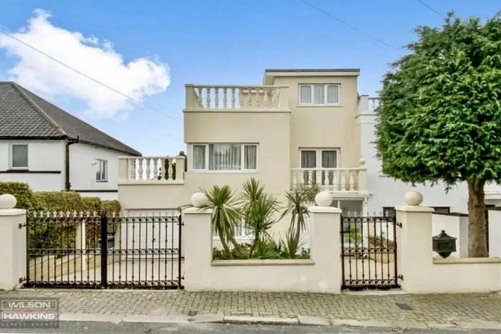 Бывшая глава Нацбанка Беларуси продала дом в Лондоне