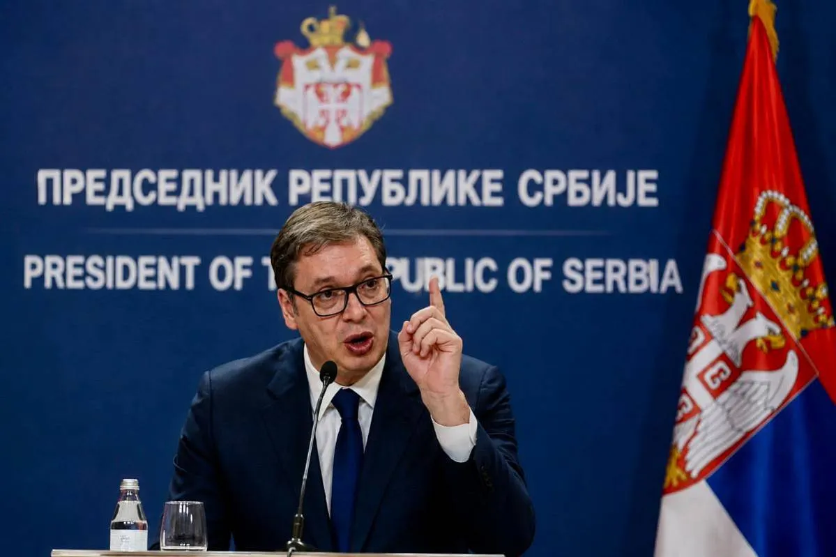 Вучич заговорил об отставке на фоне протестов