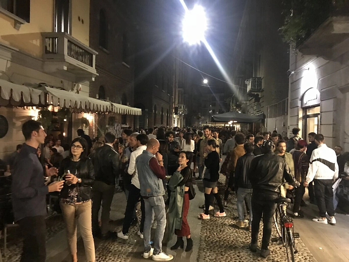 В городе Италии запретят есть пиццу на улице после полуночи