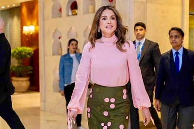 рания в нью-дели выбрала розово-оливковую дипломатию