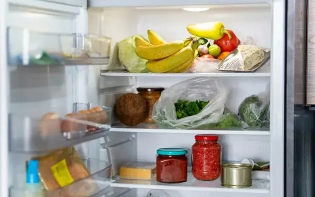 Профессор Пироговского университета объяснила правила хранения продуктов в холодильнике