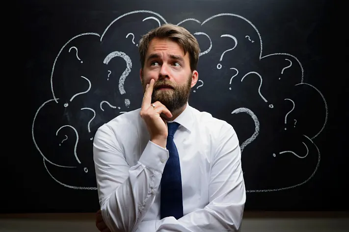 Проклятие компетентности: почему умные люди не верят в свой успех