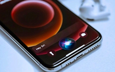  Apple опровергла обвинения в незаконной записи разговоров