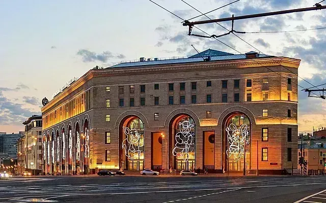 В ЦДМ в Москве произошел взрыв