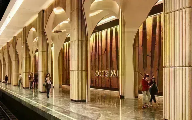 На Троицкой линии метро начали возводить несущий каркас станции «Сосенки»