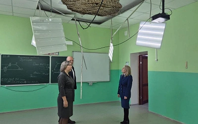В Забайкалье возбудили дело после обрушения потолка в школе