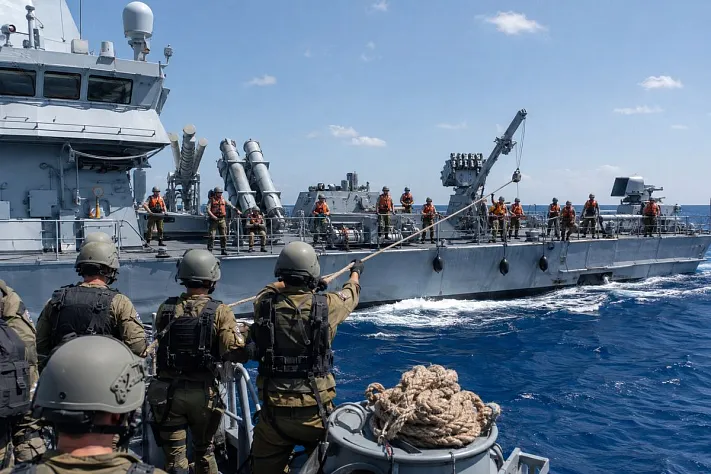 ВМС Израиля провели крупные учения в двух морях