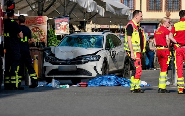 В Лейпциге автомобиль въехал в пешеходов