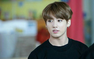 Участник группы BTS Чонгук показал своё истинное отношение к фанатам и прессе