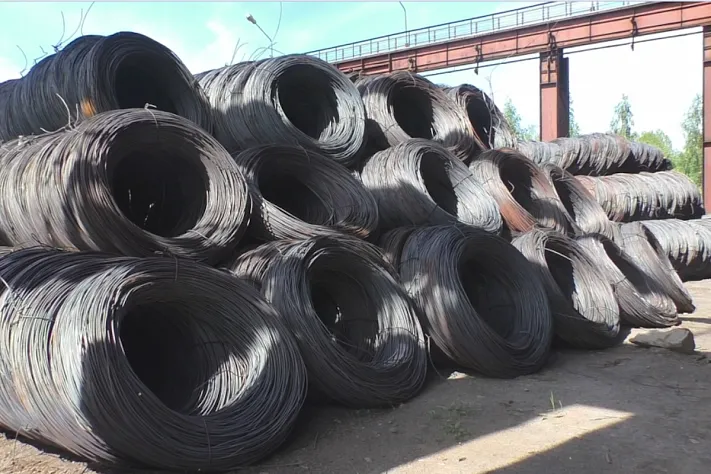 В Карелии приостанавливает работу метизный завод