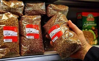 За год гречка в России подешевела на треть