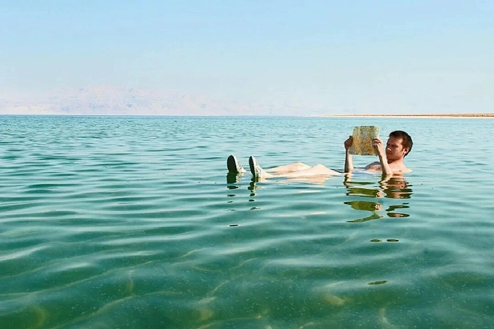 Падение уровня воды в Мёртвом море стремительно ускоряется 