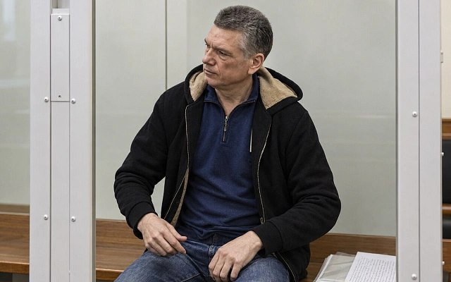 Экс-главного кадровика Минобороны приговорили к 12 годам