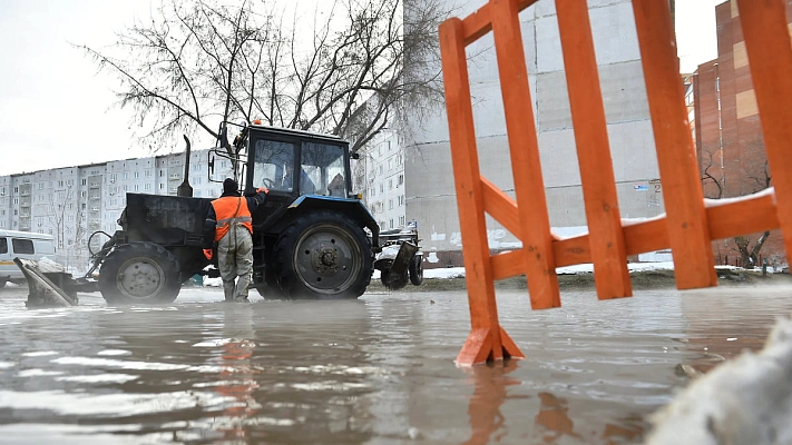 От кипятка во время вчерашней аварии пострадало 14 человек в Новосибирске