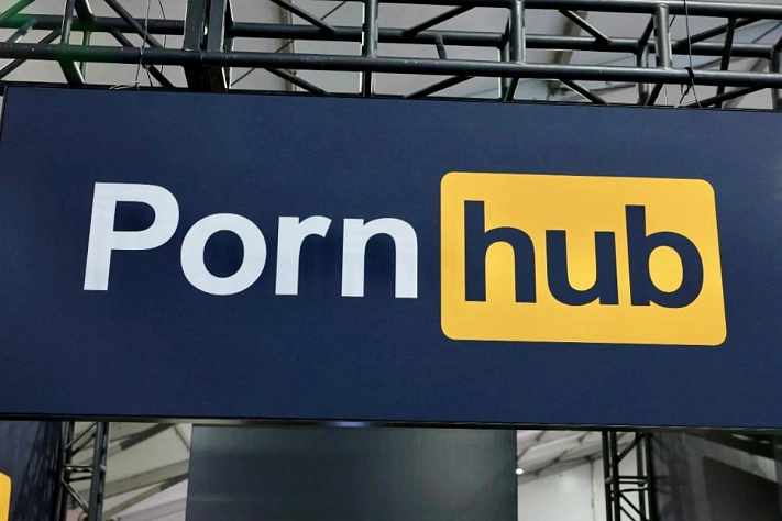 Во Франции отключают Pornhub в знак протеста