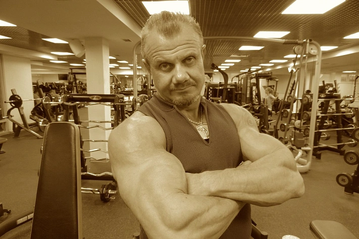 Умер обладатель титула «Мистер Вселенная», бодибилдер Николай Ференец