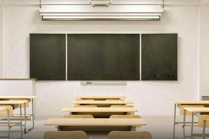 Россия обсуждает 12-летнюю школу без спешки